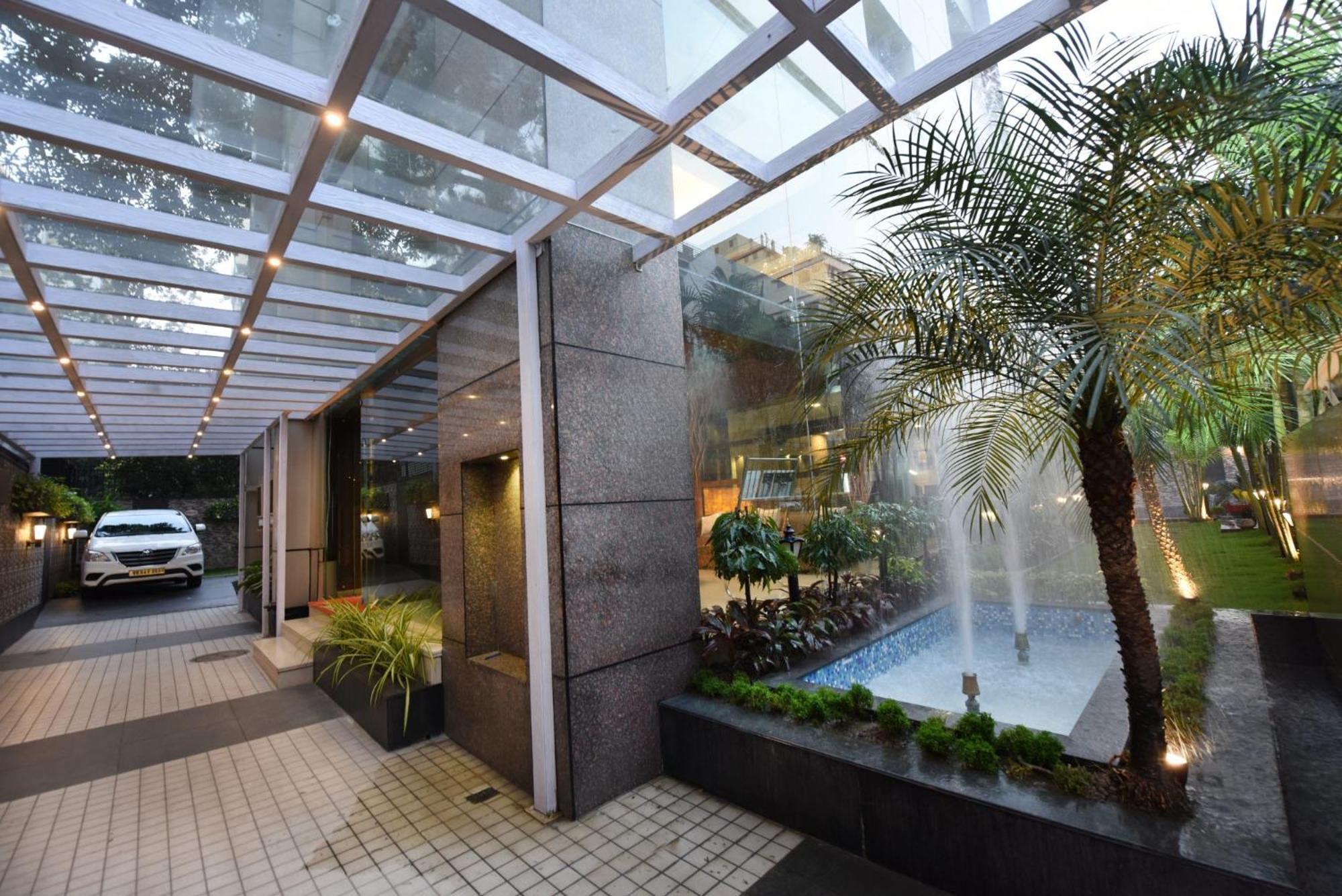 The Corporate Hotel Kolkata Exterior photo